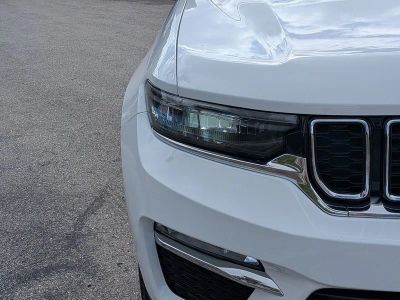 2025 Jeep Grand Cherokee — photo 10 view