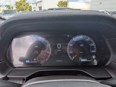 2025 Jeep Grand Cherokee — photo 29 view