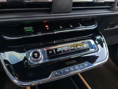 2023 Lincoln Corsair — photo 23 view