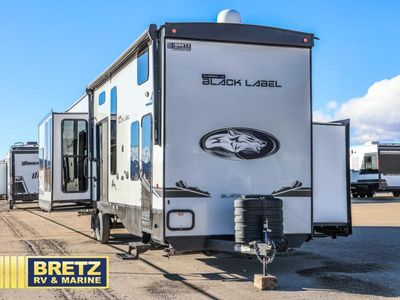 2024 Forest River RV Cherokee Black Label - Photo 3