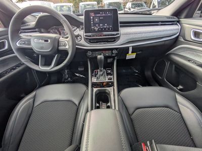 2026 Jeep Compass — photo 13 view