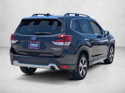 2019 Subaru Forester — detail view
