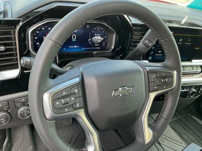 2026 Chevrolet Silverado 1500 — photo 14 view