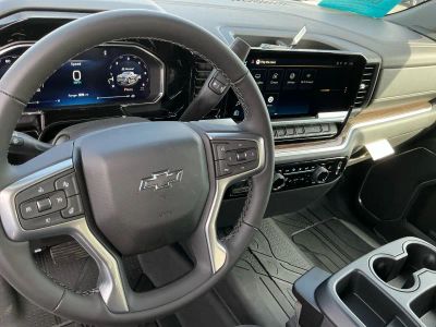 2026 Chevrolet Silverado 1500 — photo 15 view