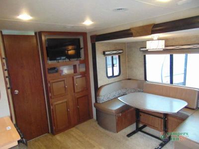 2018 Coachmen RV Freedom Express AS IS — engine compartment view