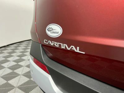 2026 Kia Carnival — detail view