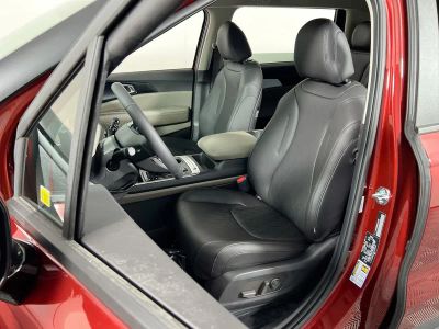 2026 Kia Carnival — photo 12 view