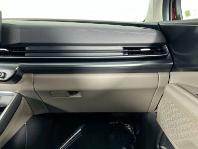 2026 Kia Carnival — photo 33 view