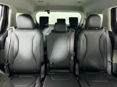 2026 Kia Carnival — photo 31 view