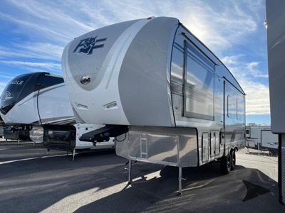 2026 Northwood Arctic Fox NXT — front three-quarter view