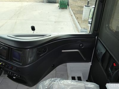 2026 Fleetwood Discovery LXE - Photo 10