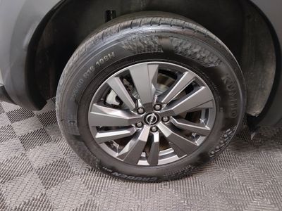 2024 Nissan Pathfinder — photo 10 view