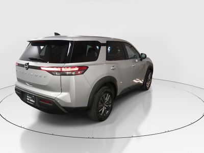 2024 Nissan Pathfinder — photo 7 view