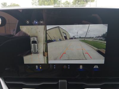 2025 Chevrolet Equinox — photo 16 view