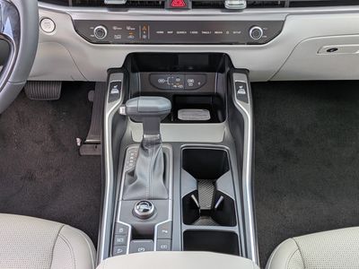 2026 Kia Sorento — photo 24 view