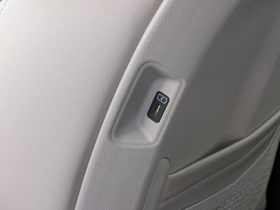 2026 Kia Sorento — photo 19 view