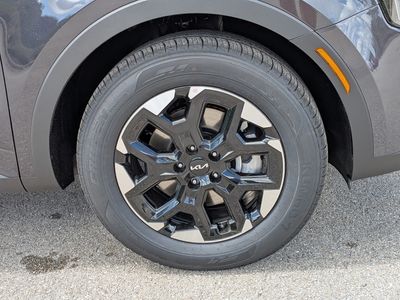 2026 Kia Sorento — photo 11 view