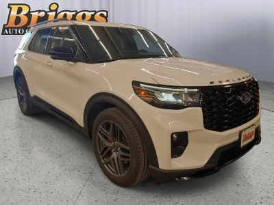 2025 Ford Explorer — interior view