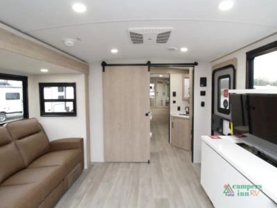 2027 Grand Design Imagine — photo 7 view