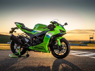 2026 Kawasaki Ninja ZX-6R - Photo 13