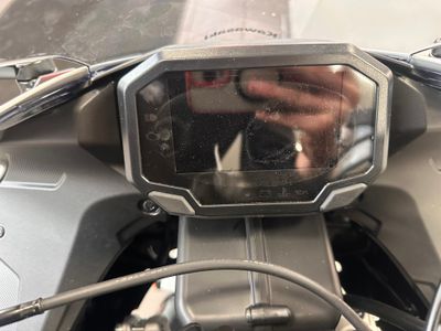 2026 Kawasaki Ninja ZX-6R - Photo 5