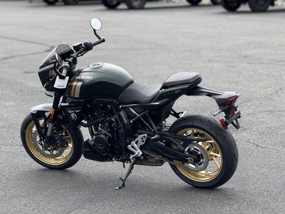 2026 Suzuki GSX-8TT — photo 8 view