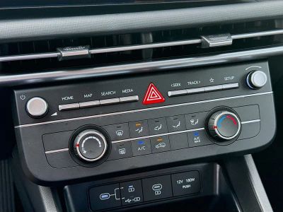 2025 Hyundai TUCSON — photo 12 view