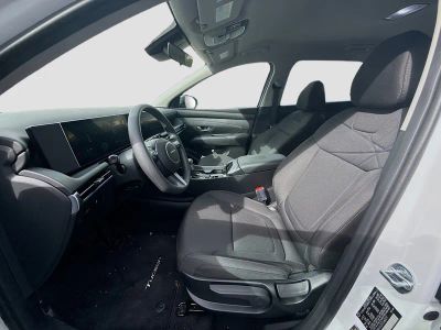 2025 Hyundai TUCSON — photo 14 view