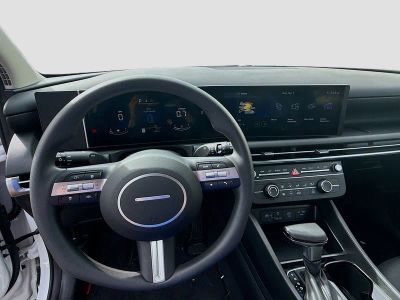 2025 Hyundai TUCSON — photo 8 view