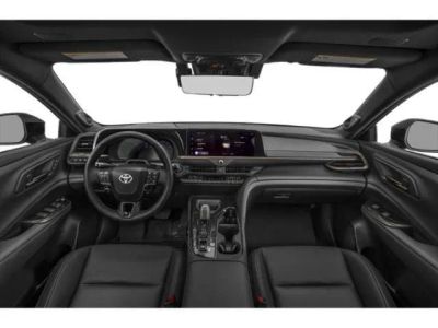 2026 Toyota Crown Signia — photo 7 view