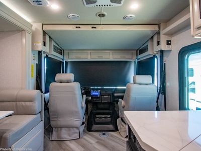 2026 Holiday Rambler Invicta - Photo 4