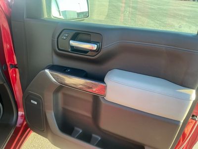 2021 Chevrolet Silverado 1500 — photo 21 view