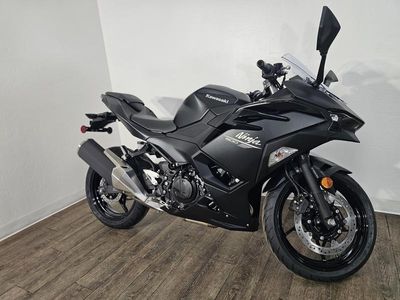 2026 Kawasaki Ninja 500 ABS Metallic Flat Spark Black - Photo 1