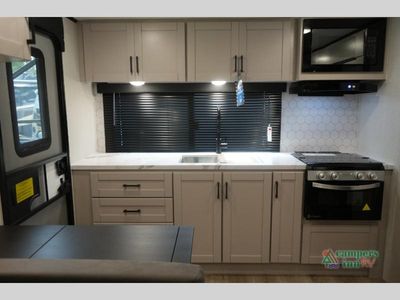 2026 Jayco Jay Feather - Photo 23