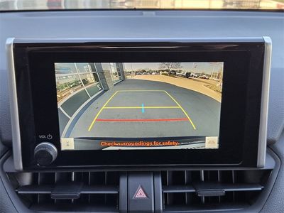 2025 Toyota RAV4 Hybrid - Photo 12