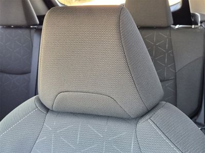 2025 Toyota RAV4 Hybrid - Photo 17