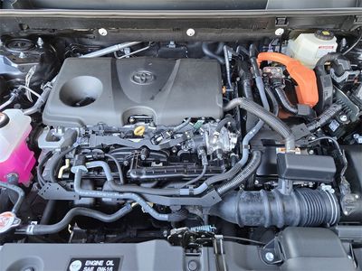 2025 Toyota RAV4 Hybrid - Photo 20