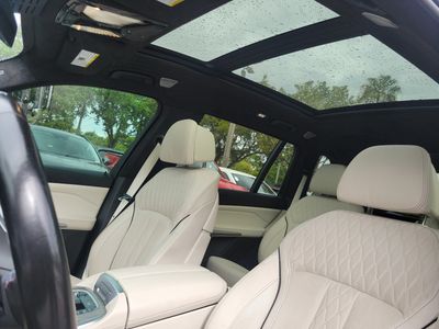 2023 BMW X7 — photo 23 view