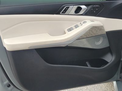 2023 BMW X7 — photo 19 view