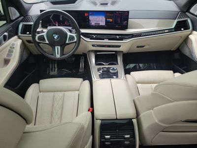 2023 BMW X7 — photo 16 view