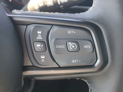 2026 Jeep Wrangler — photo 29 view