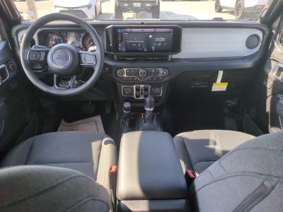 2026 Jeep Wrangler — photo 16 view