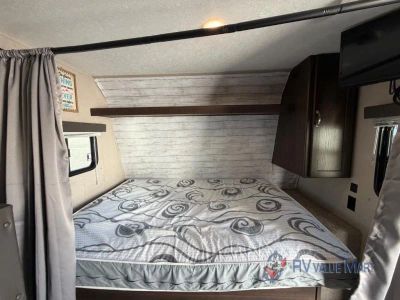 2019 Keystone RV Springdale Mini - Photo 11