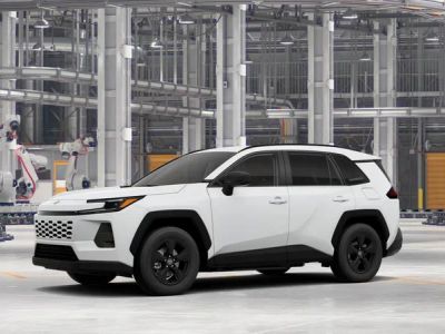 2026 Toyota RAV4 - Photo 4