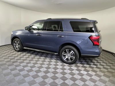 2023 Ford Expedition — side profile view