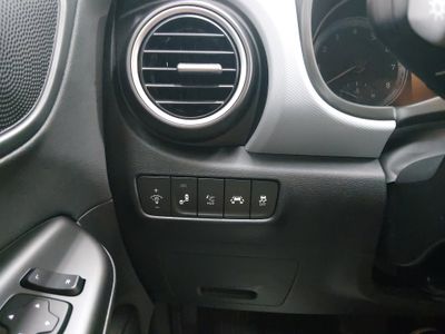 2019 Hyundai Kona — photo 13 view
