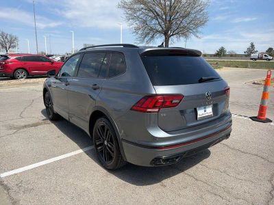 2022 Volkswagen Tiguan — detail view