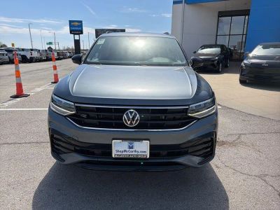 2022 Volkswagen Tiguan — photo 8 view
