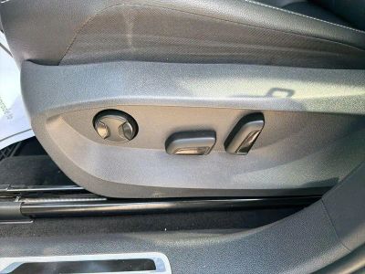 2022 Volkswagen Tiguan — photo 21 view
