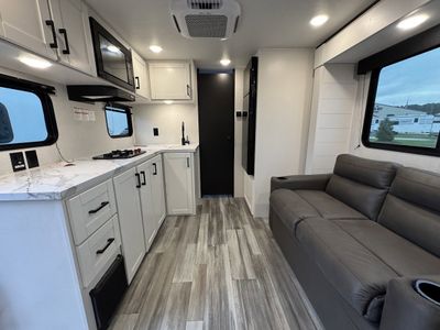 2026 Jayco Jay Flight SLX - Photo 9